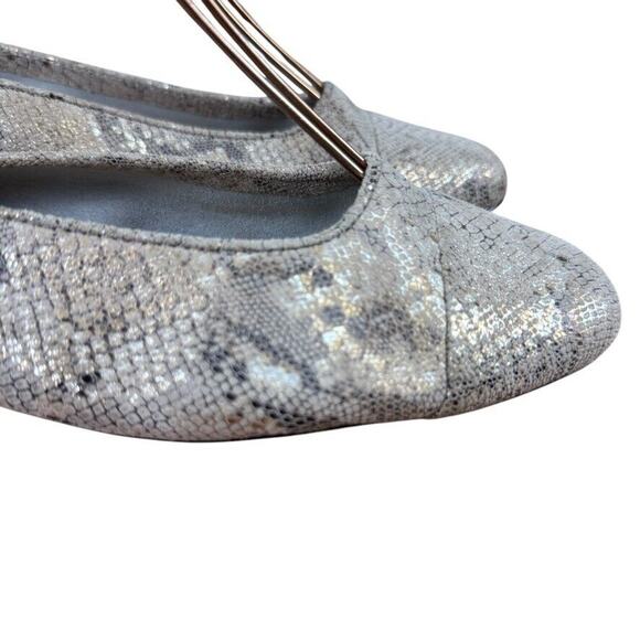 Vaneli Van Eli Nappa Metallic Leather Snake Print Slip On Loafers Shoes sz 10 W - Picture 13 of 16